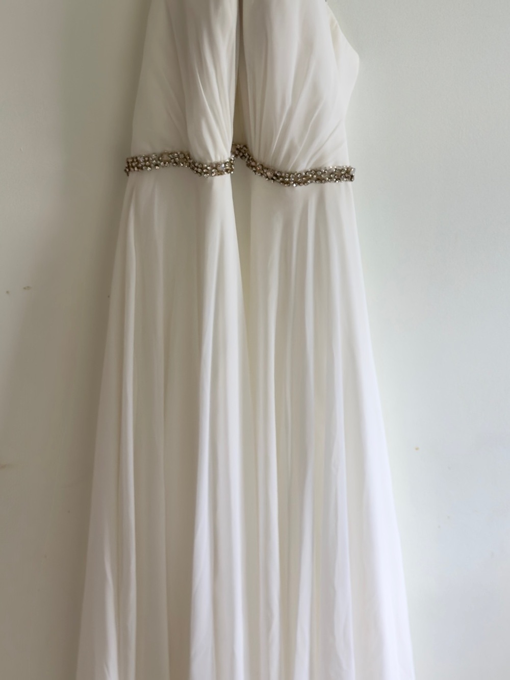 Elegant White Chiffon Wedding Dress with Beaded Waist